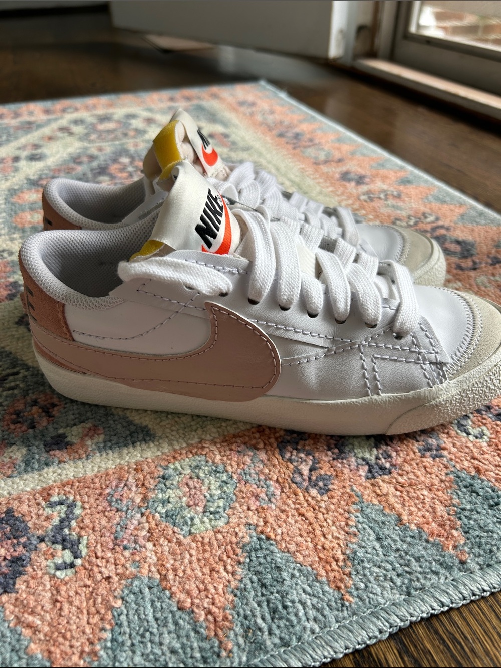 Nike Blazer Low ‘77 Jumbo Sneakers
